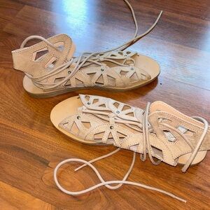 Mossimo 7.5 pink strappy sandals